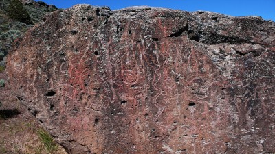 Petroglyphs--possibly Northern Paiute?--in the Malheur area